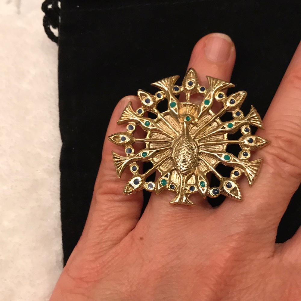 House of Harlow Peacock Ring . Used only 2x .
